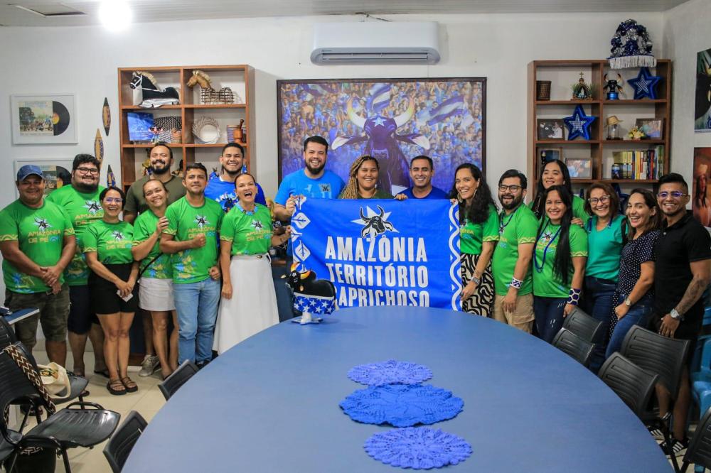 Boi Caprichoso e Movimento Amazônia de Pé reforçam compromisso em defesa da floresta