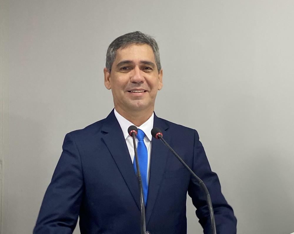 Vereador Julvan Medeiros destaca o compromisso com o desenvolvimento de Parintins