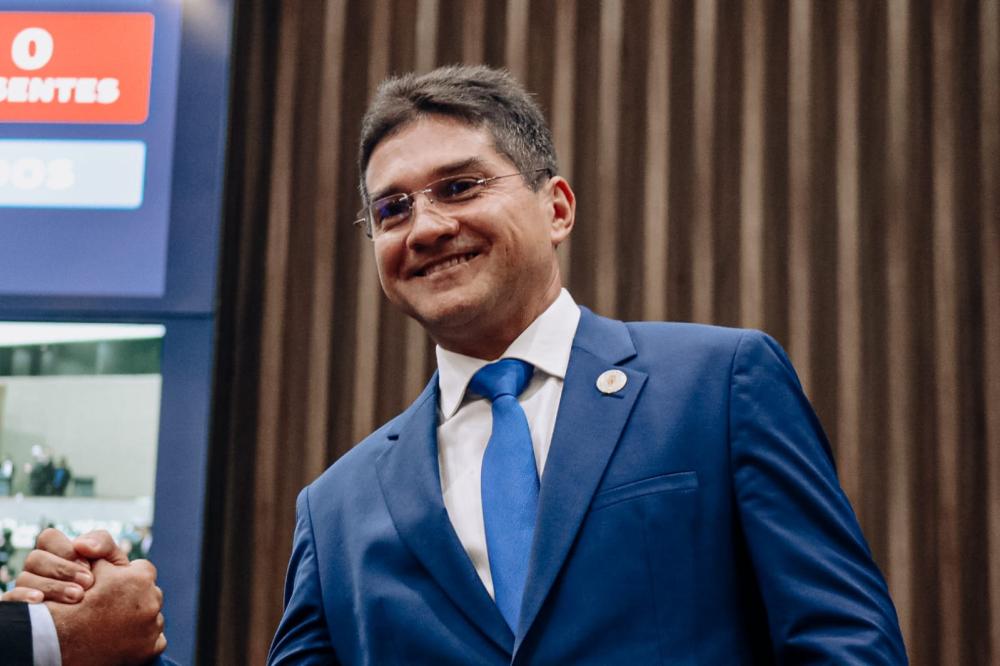 Lei de Jander Lobato para rastrear sinais precoces de TDAH em crianças é sancionada em Manaus