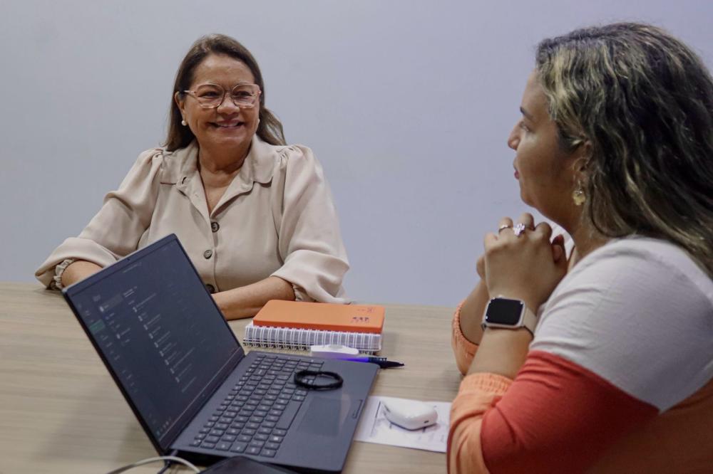 Márcia Baranda pede capacitação para Rede de Proteção às Mulheres em Parintins