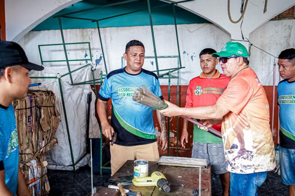 Secretarias de Meio Ambiente de Parintins e  Nhamundá firmam parceria para capacitação de técnicos ambientais