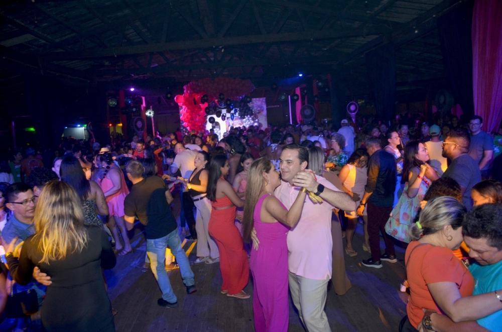 Dance Fest das Divas encerrou com sucesso a Semana da Mulher realizada pela Prefeitura de Parintins