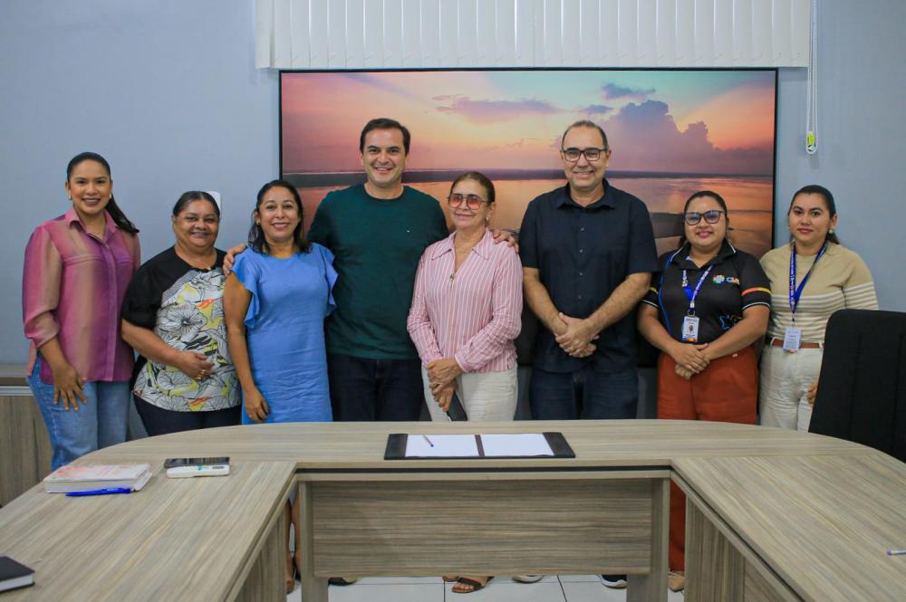 Prefeito Mateus Assayag e diretor técnico do HEMOAM discutem construção de Hemonúcleo em Parintins