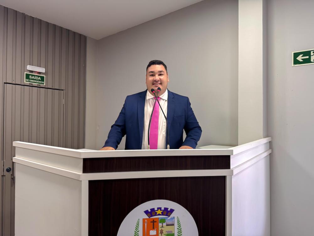 Vereador Alex Garcia pede agilidade na inauguração da escola do Sagrado Coração de Jesus do Buiuçu