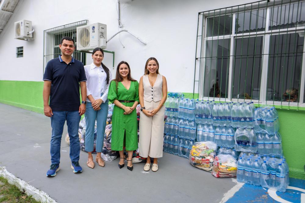 Deputada Mayra Dias entrega à Semasc doações da Comissão de Assistência Social para vítimas das chuvas em Manaus