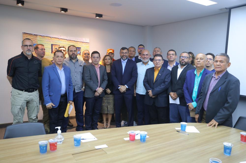 Wilson Lima anuncia reajuste de 9,41% para servidores da Segurança Pública do Estado