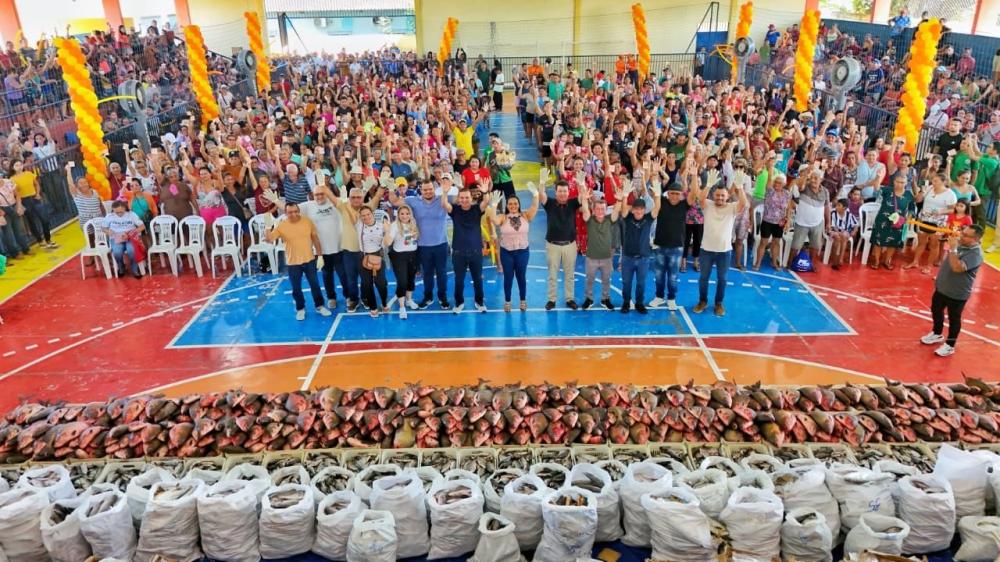 Mais de 27 mil pessoas são beneficiadas com a entrega de pescado na Semana Santa em Parintins