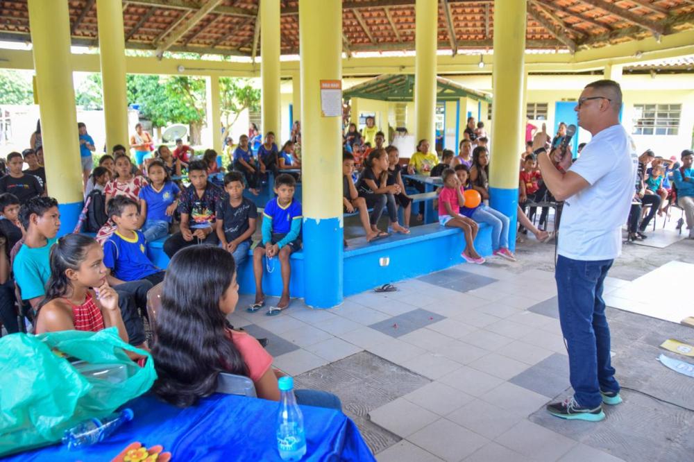 Prefeitura de Parintins celebra do Maio Laranja na comunidade do Moriá