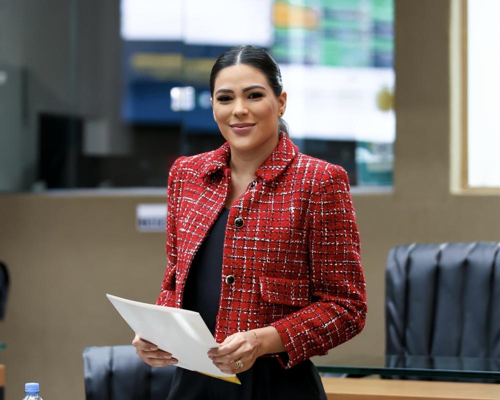 Deputada Mayra Dias tem 21 leis sancionadas no 1º semestre e se destaca entre as mais atuantes do AM