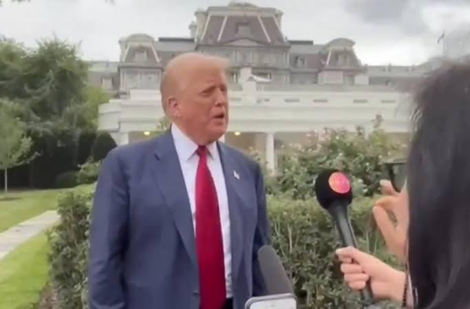 'Lula pode falar comigo quando quiser', diz Trump sobre tarifaço