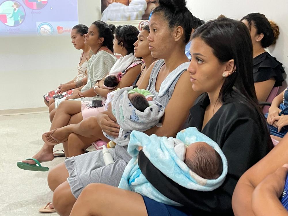 Instituto da Mulher Dona Lindu promove ações do Agosto Dourado, em defesa do aleitamento materno