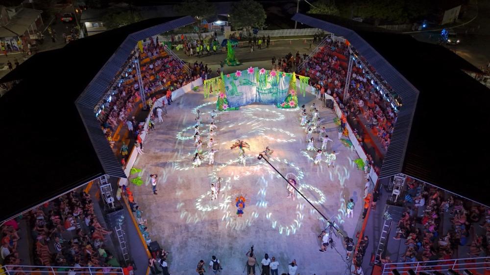 Primeira noite do Festival do Mocambo encanta com a disputa de pássaros e quadrilhas