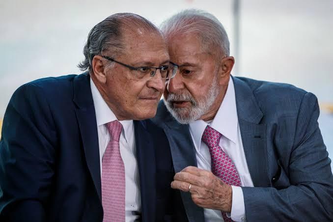 Lula e Alckmin finalizam plano aos setores afetados por tarifaço de Trump