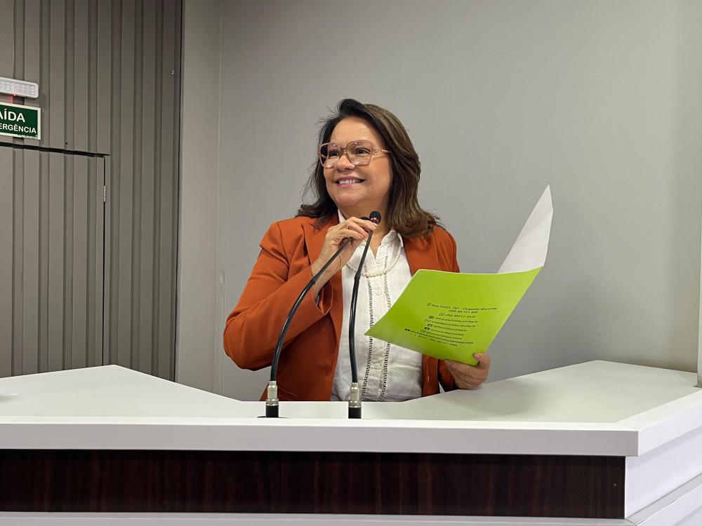 Vereadora Marcia Baranda solicita criação de programa de coleta seletiva para zona rural