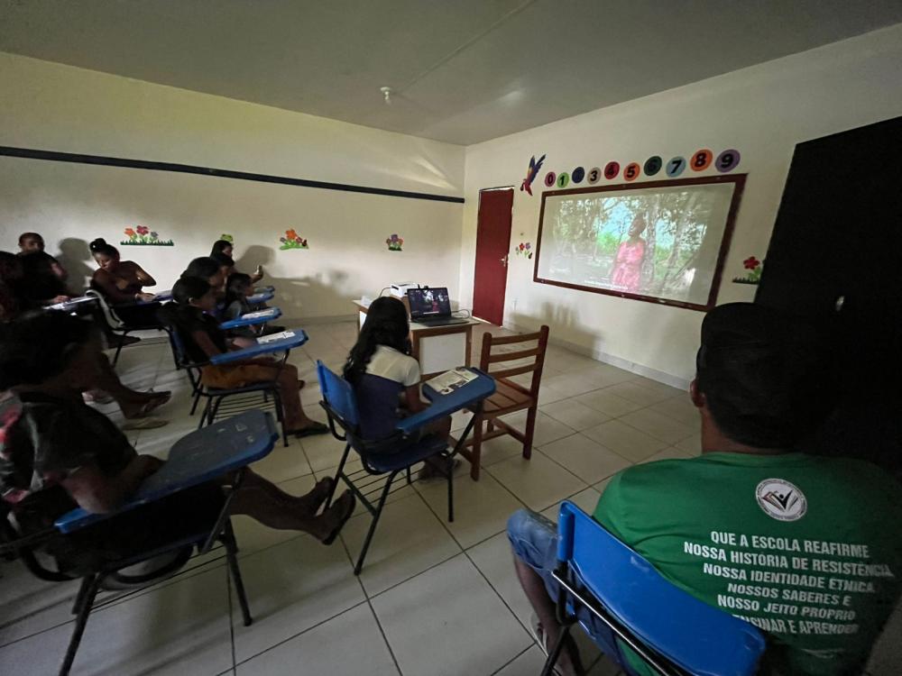 Curta 'Cultura e Resistência Negra no Baixo Amazonas' é lançado no Quilombo Santa Tereza do Matupiri