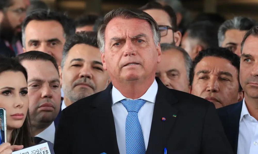 STF inicia julgamento de Bolsonaro e mais sete aliados por trama golpista