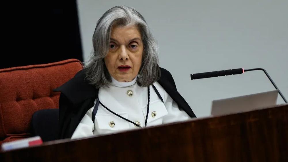 STF forma maioria para condenar Bolsonaro por organização criminosa em ação por tentativa de golpe