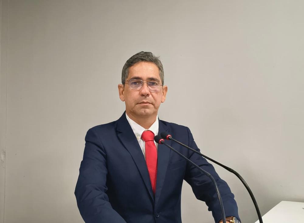 Julvan Medeiros solicita melhorias no fornecimento de energia na comunidade Nossa Senhora do Perpétuo Socorro do Remígio