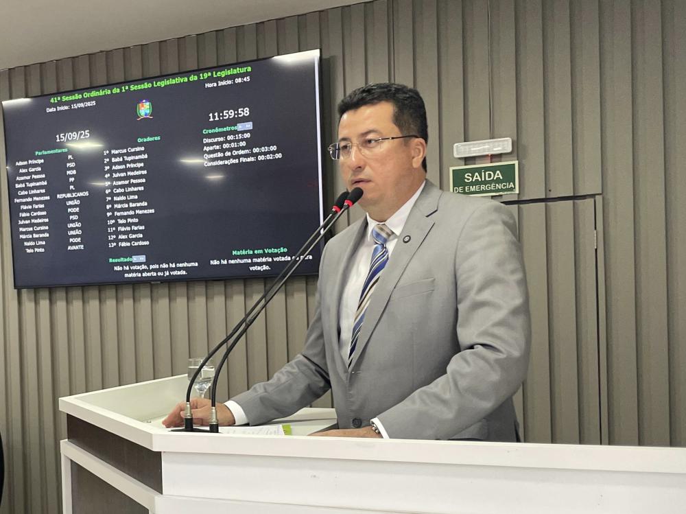 Vereador Fábio Cardoso propõe contratação de psicólogo pediátrico para atender as crianças de Parintins