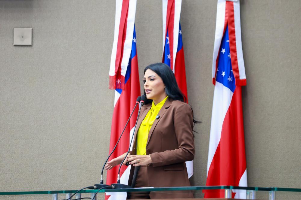 Deputada Mayra Dias volta a cobrar conclusão do Centro de Saúde Mental do Amazonas