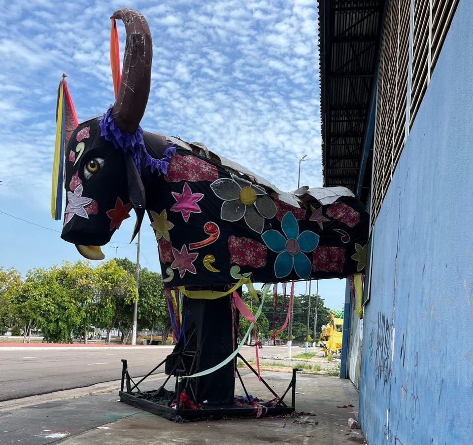 MPAM aciona Justiça para retirar materiais e carros alegóricos das calçadas do Sambódromo