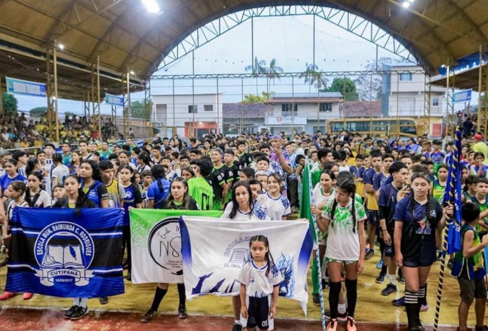 Jogos Escolares de Nhamundá reúnem mais de 400 alunos-atletas da rede municipal de ensino