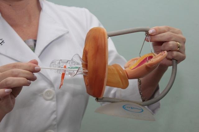 Márcia Baranda solicita implantação de sistema eficiente para entrega de exames preventivos às mulheres de Parintins