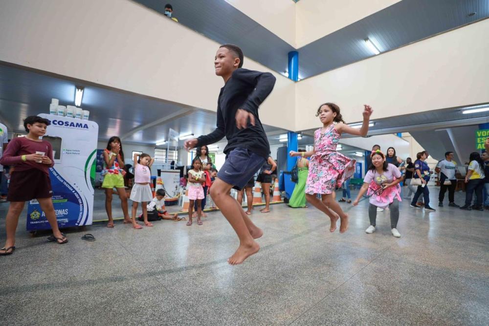 Especial Dia das Crianças bate recorde com 11,1 mil atendimentos à população da zona norte de Manaus