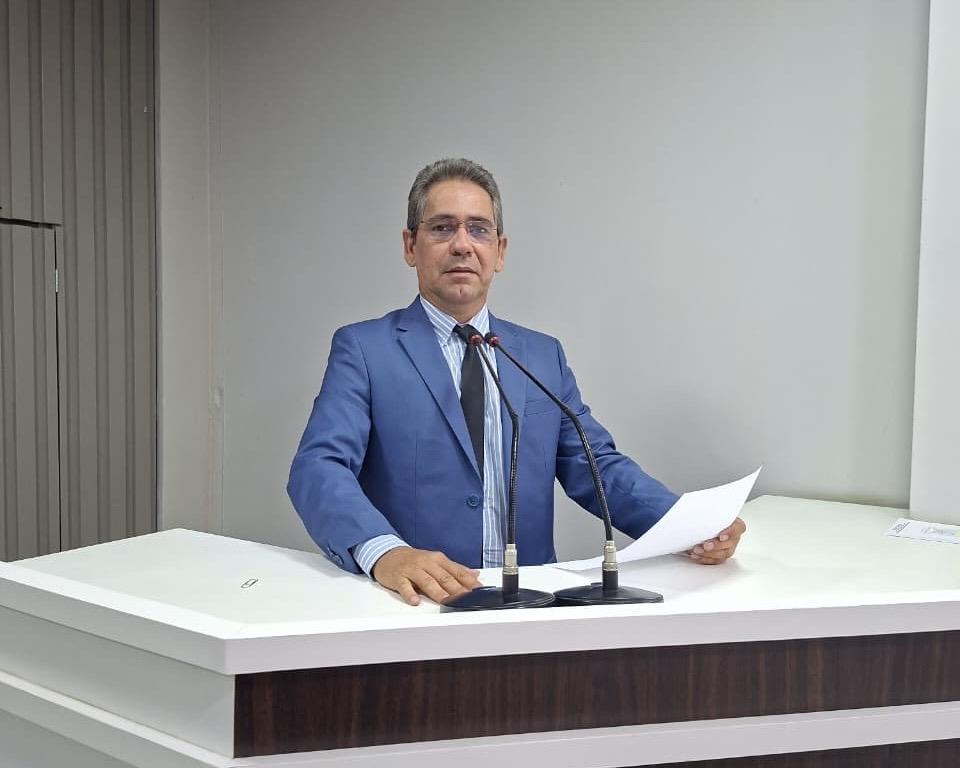 Julvan Medeiros propõe melhorias em infraestrutura e segurança nas comunidades rurais de Parintins