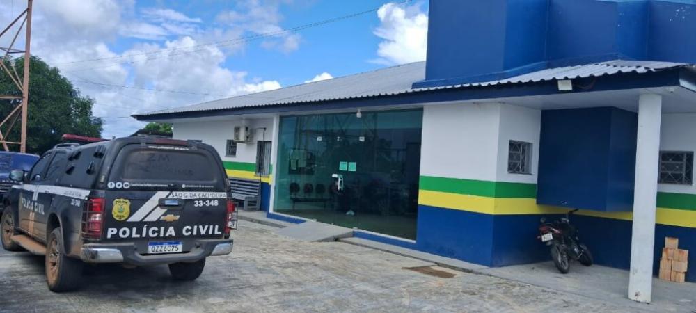 Policial é investigado por suspeita de abusar cinco detentos em cela no Amazonas