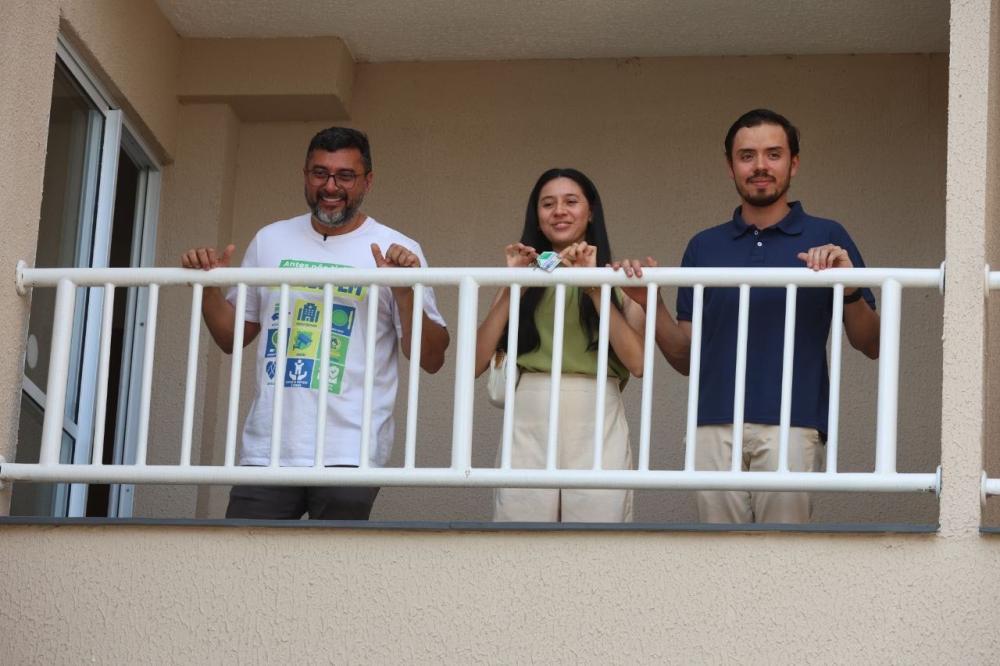 Wilson Lima entrega apartamentos para 48 famílias beneficiadas pelo Subsídio Entrada do Meu Lar