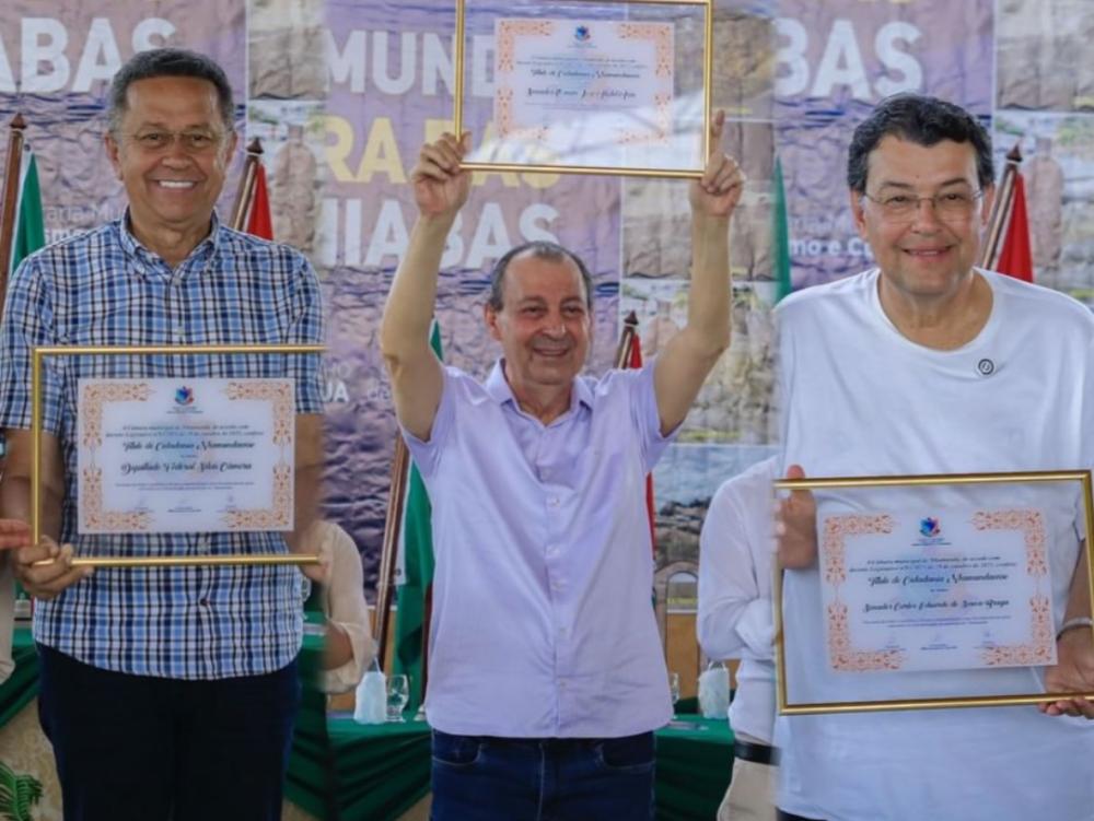 Omar, Braga e Silas recebem título de cidadãos nhamundaenses