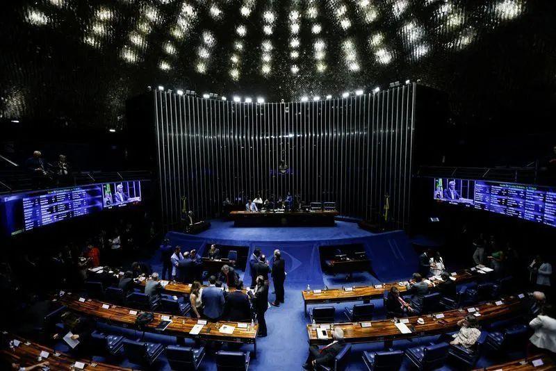 Senado aprova isenção do IR para quem ganha até R$ 5 mil e beneficiará 25 milhões de brasileiros