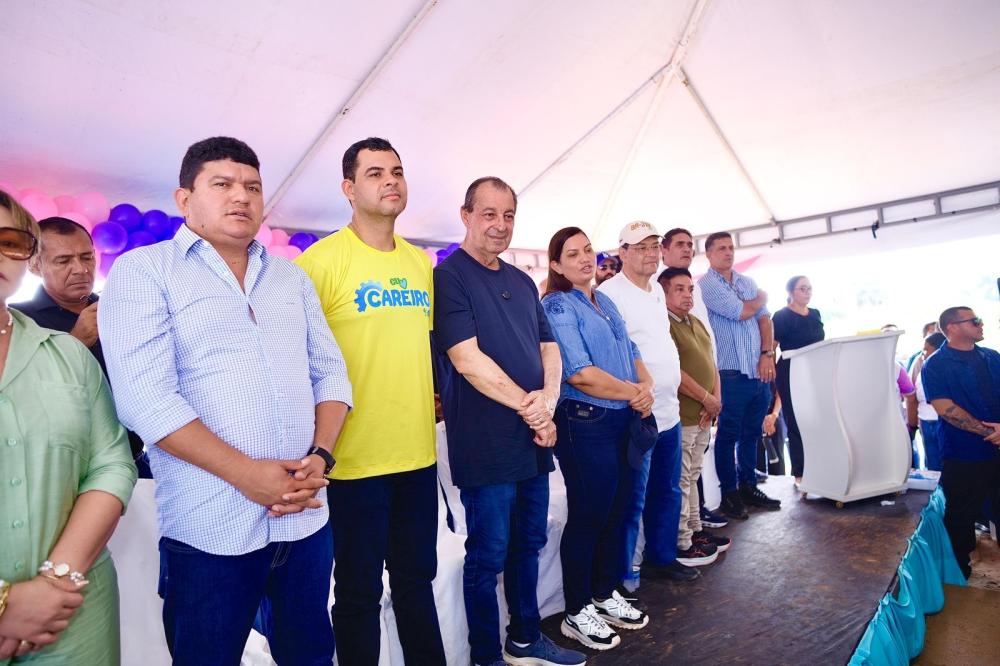 Saullo Vianna destina R$ 16,4 milhões ao Careiro e acompanha inaugurações ao lado de Omar e Braga