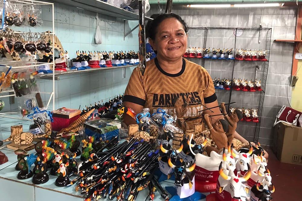 Márcia Baranda solicita criação de programa de exportação para fortalecer artesanato parintinense