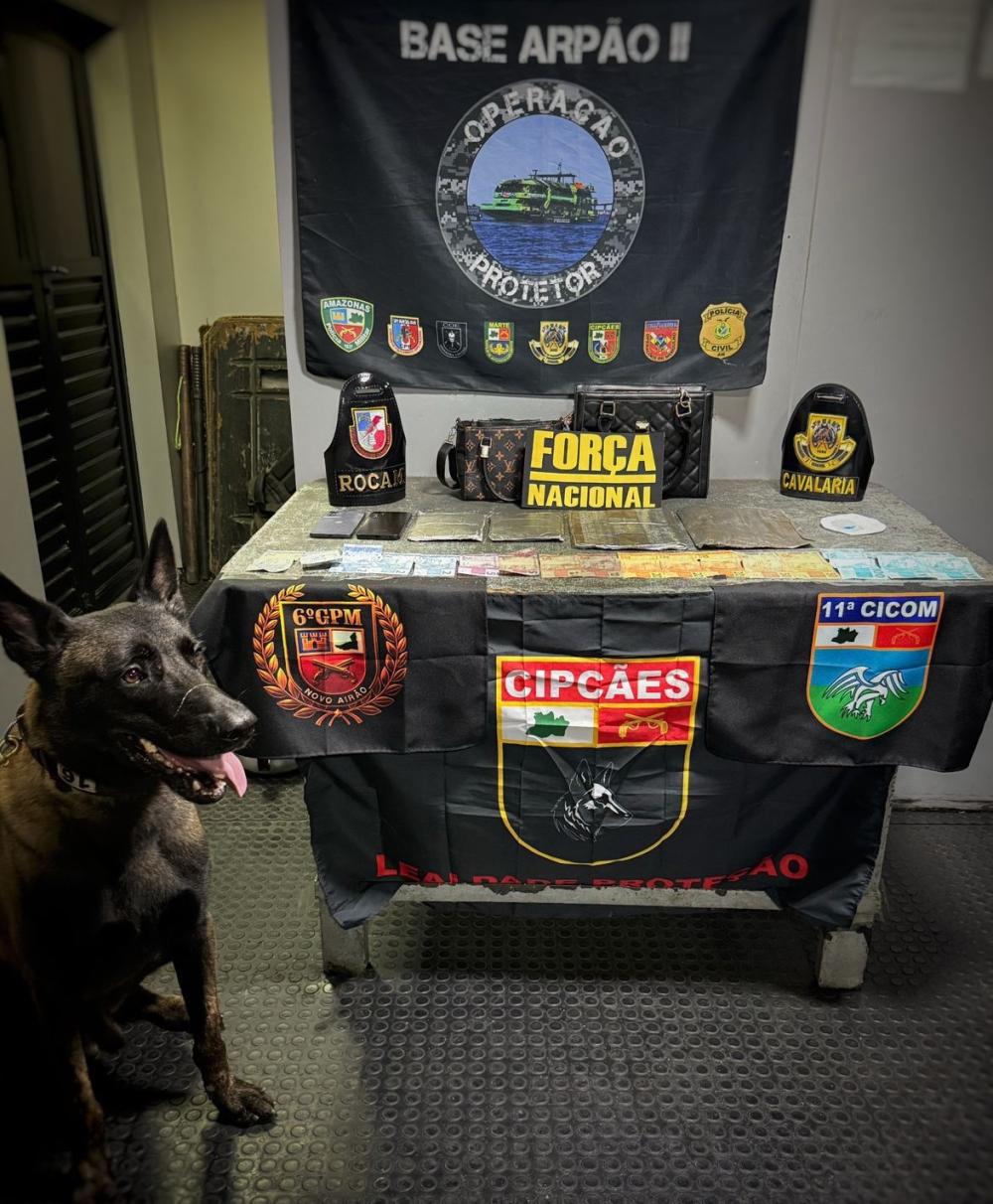 PM apreende cocaína escondida em interior de bagagem no interior do AM