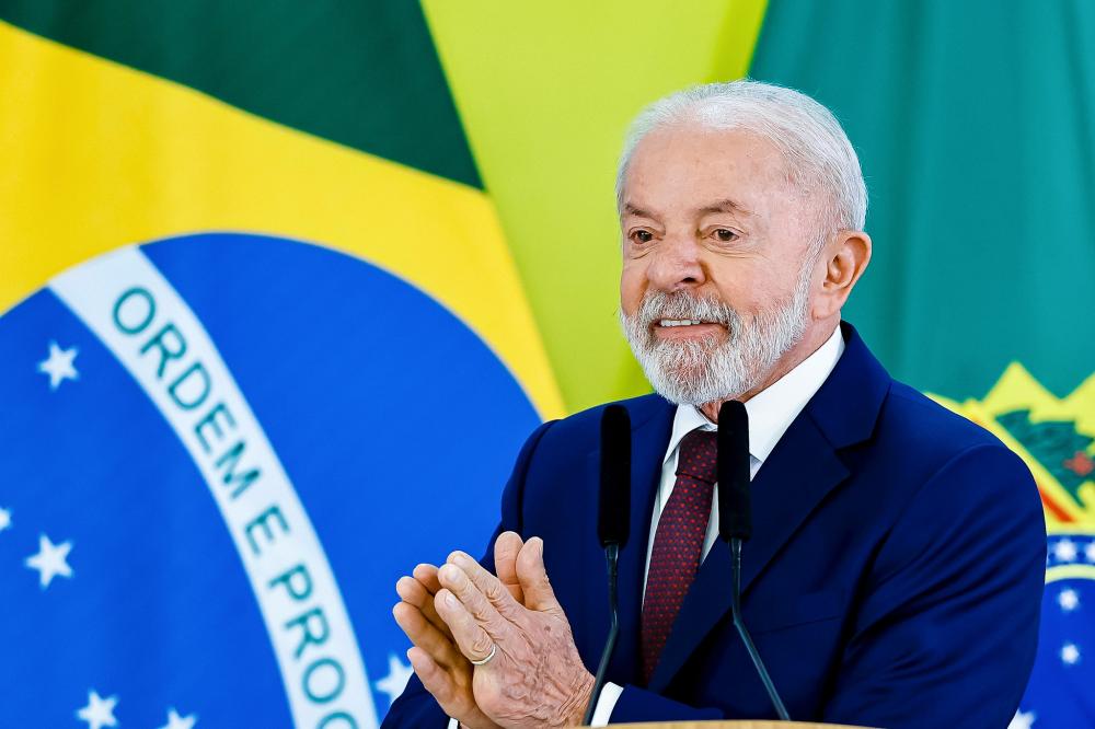 Lula sanciona orçamento de 2026 e impõe veto a aumento do Fundo Partidário