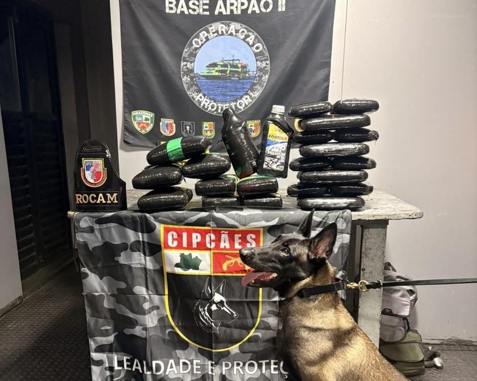 Polícia apreende embarcação com 35 kg de drogas no Amazonas