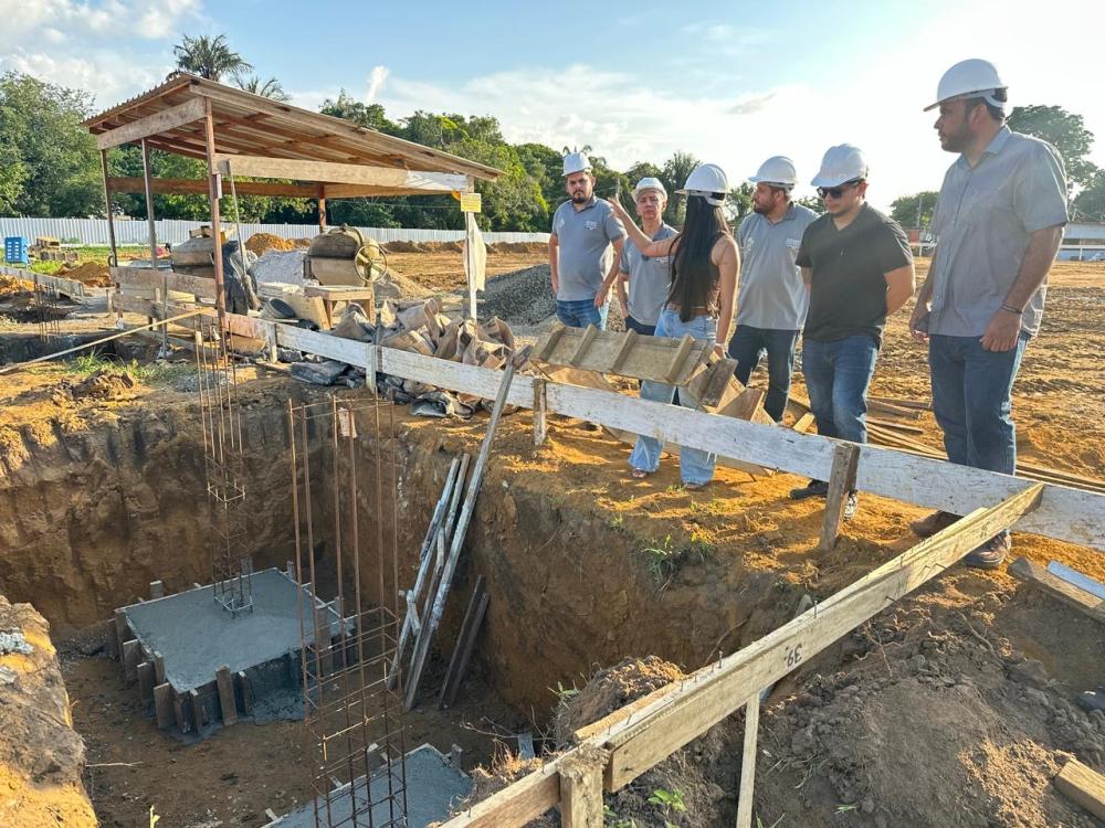 Nova maternidade de Parintins atinge 20% da obra e entra na fase de fundações
