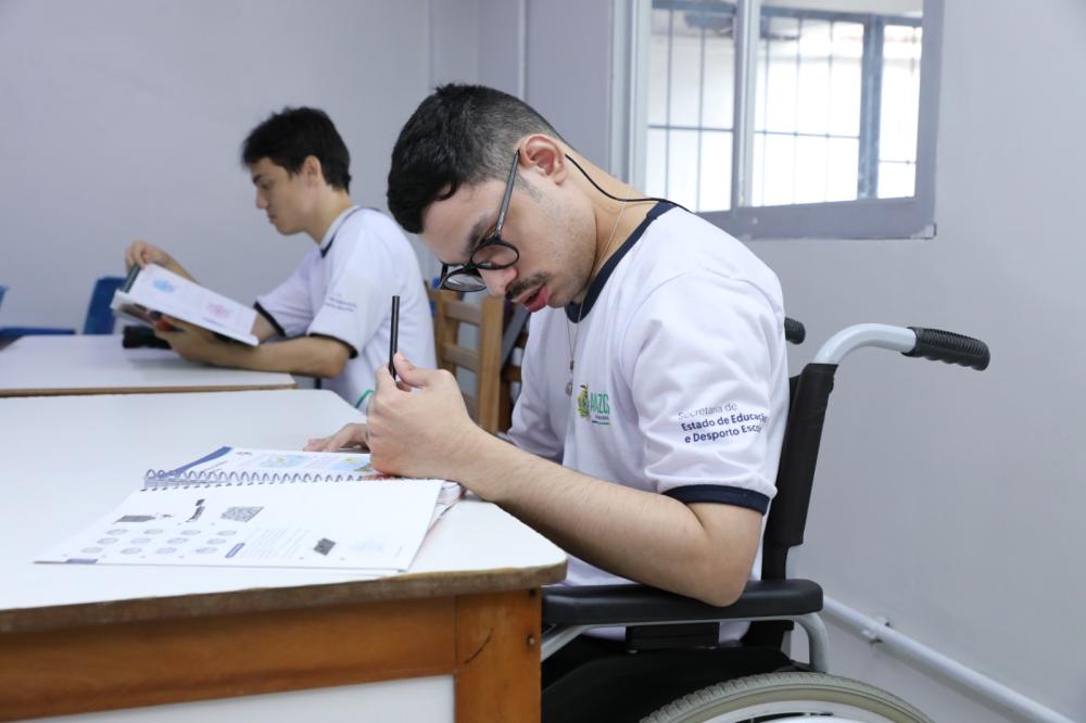 Matrículas de alunos com deficiência na rede estadual começam nesta segunda-feira (12)