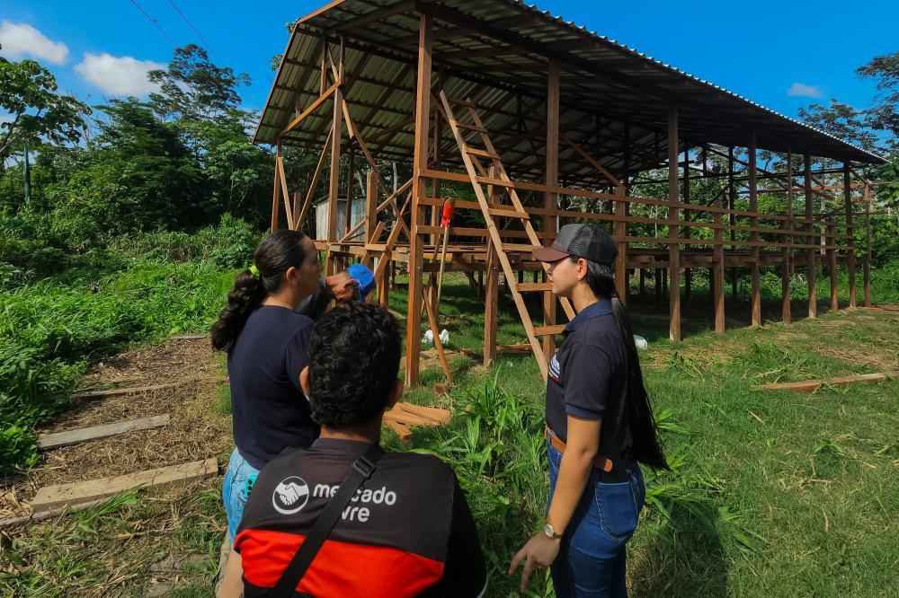 Duas novas escolas começam a sair do papel na zona rural de Parintins
