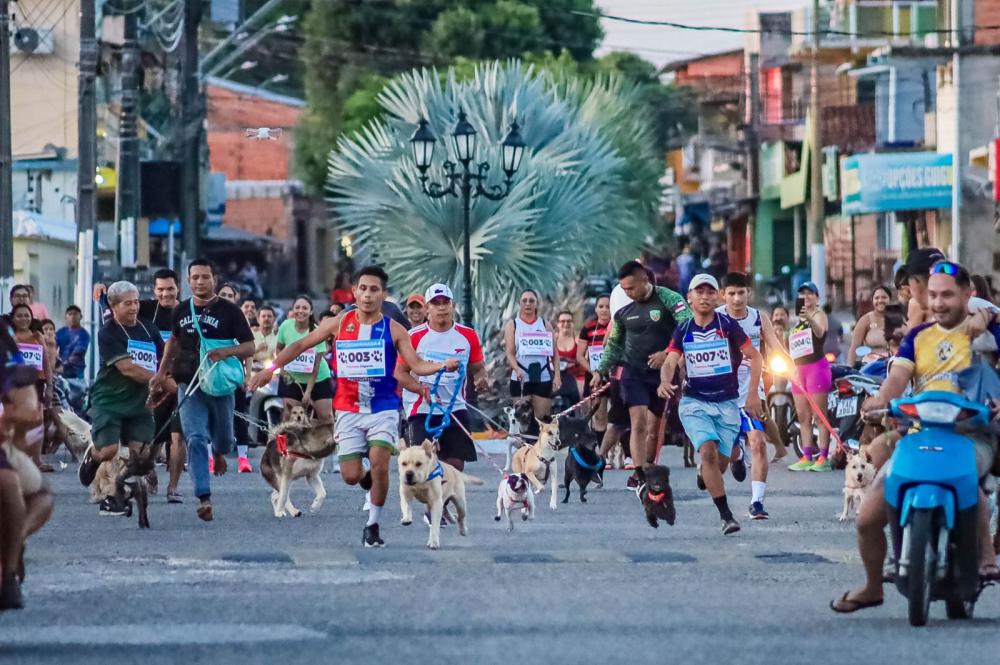 Feira de adoção e 1ª Cãominhada colocam a causa animal em evidência em Nhamundá