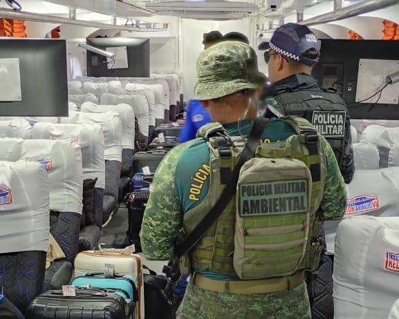 Comerciante é flagrado com R$ 1 milhão em espécie em lancha no interior do Amazonas