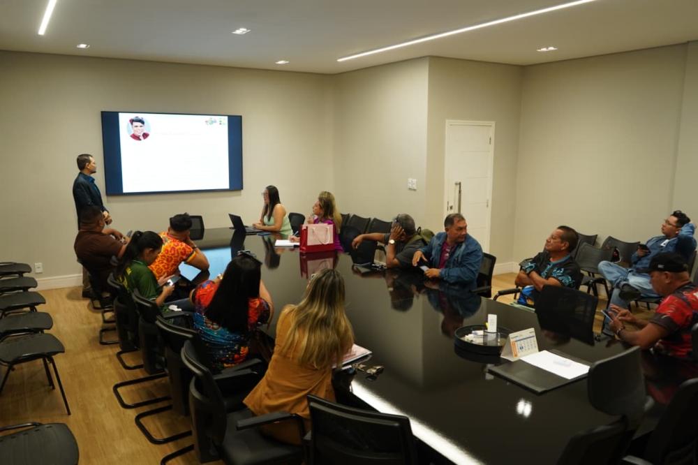 Jurados de Manaus, São Paulo e Bahia vão avaliar o Carnailha 2026 em Parintins