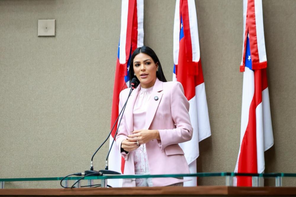 Deputada Mayra Dias cobra fiscalização rigorosa no transporte fluvial no Amazonas