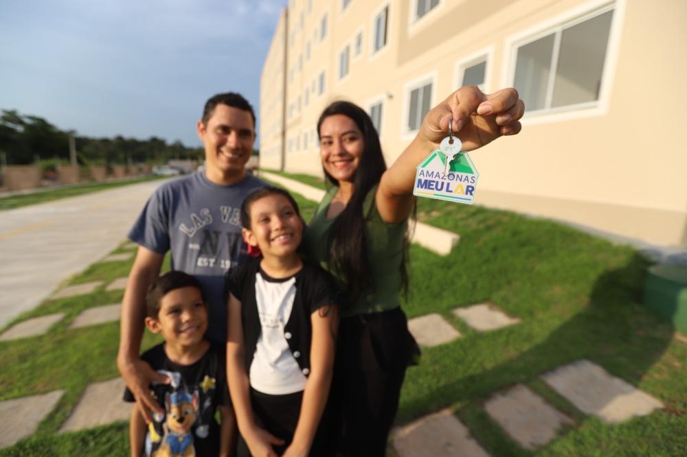 Amazonas projeta R$ 4 bilhões em habitação e mira 24 mil novas moradias