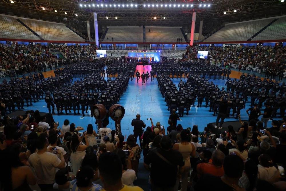 Wilson Lima forma 500 novos PMs e amplia efetivo no Amazonas