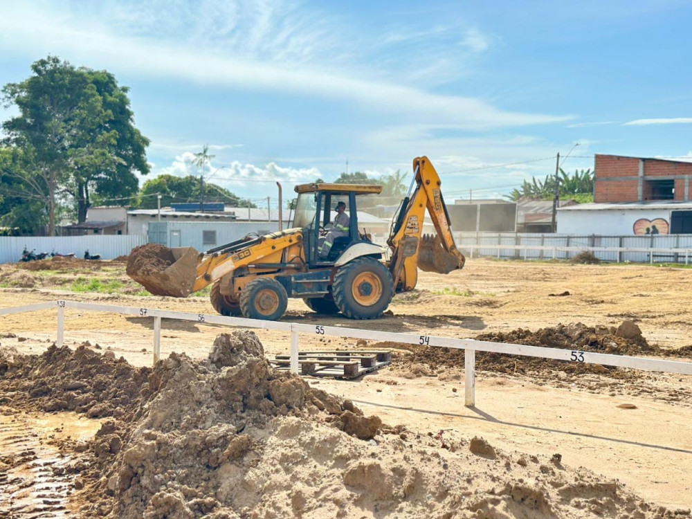Obra da primeira maternidade do Baixo Amazonas avança em Parintins