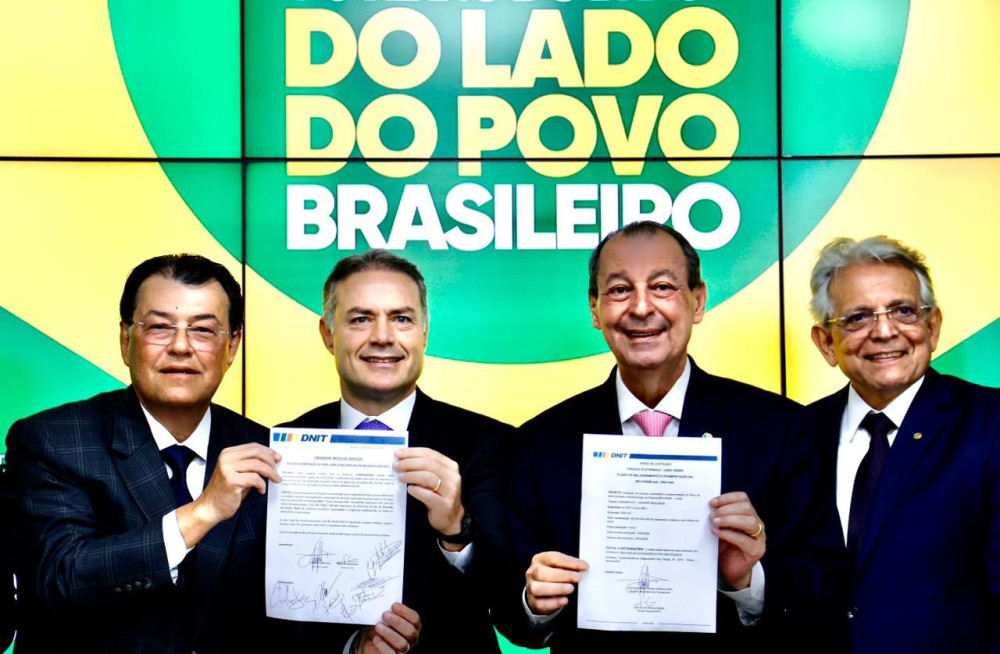 Omar Aziz lidera articulação e BR-319 avança com licitação para trecho do meio