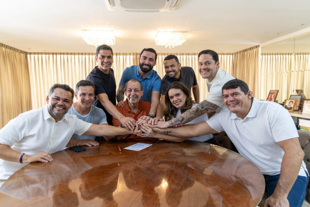 Alessandra Campelo se filia ao PSD e desponta como vice na chapa de Omar Aziz